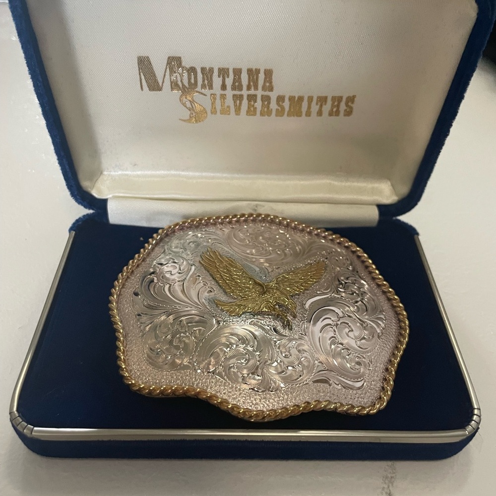 Montana Silversmiths Silver and Gold Belt Buckle